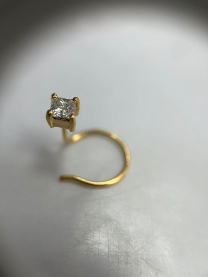 Princess Cut Diamond Nosepins