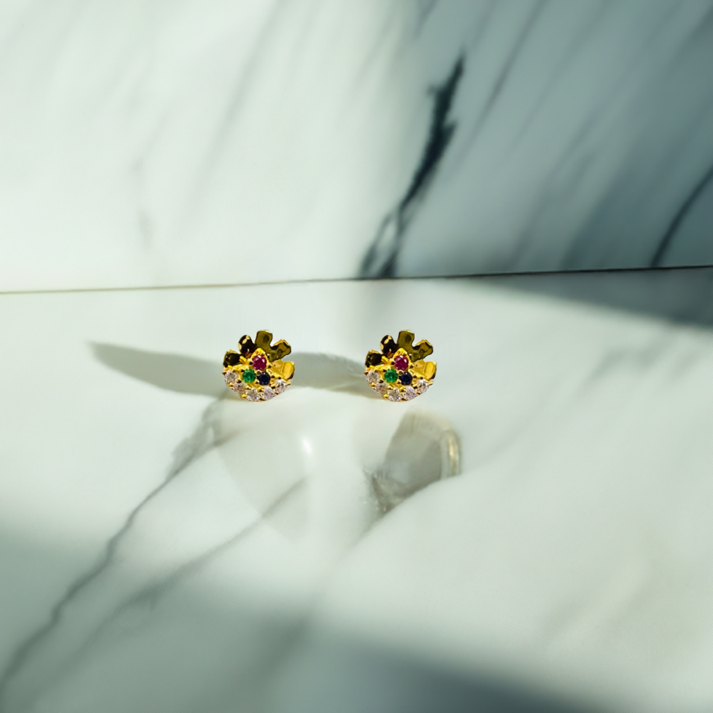 Chic Flower Studs