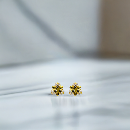 3 Leaf Clover Stud